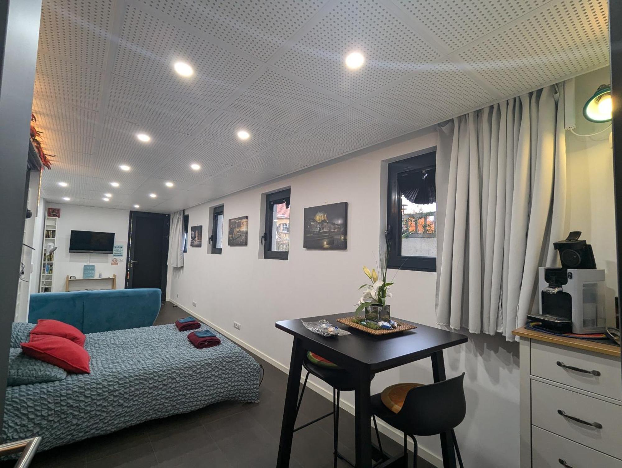 Chemin Des Vignerons Villa Metz Room photo